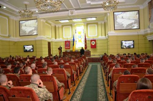 Капелан УГКЦ презентував у Міністерстві оборони книгу-присвяту загиблим героям Капелан УГКЦ презентував у Міністерстві оборони книгу-присвяту загиблим героям